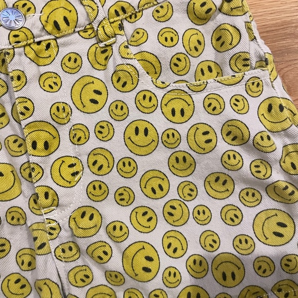 ⚡️FLASH SALE⚡️Vintage 90’s Delia’s Smily happy face waist shorts size small - Picture 4 of 5